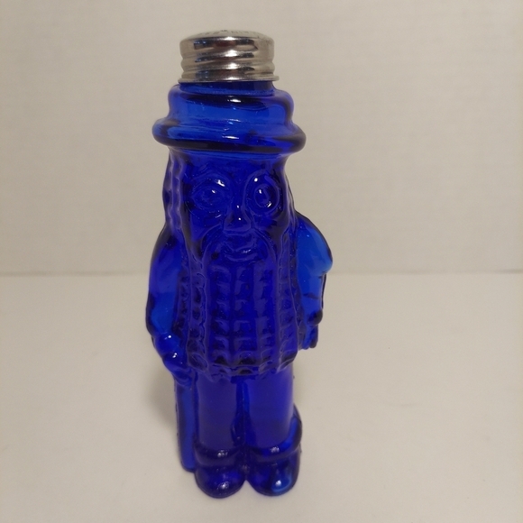 PLANTERS MR. PEANUT Cobalt Blue Glass Salt / Pepper Shaker Advertising Colorful - Picture 1 of 12